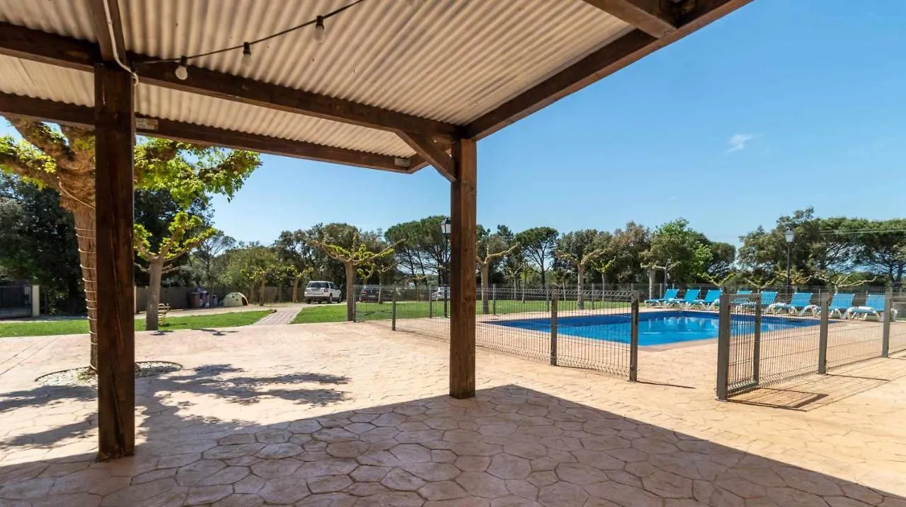 Can Buganto Amplia Casa Con Piscina Y Jardin Villa Llambillas Spain